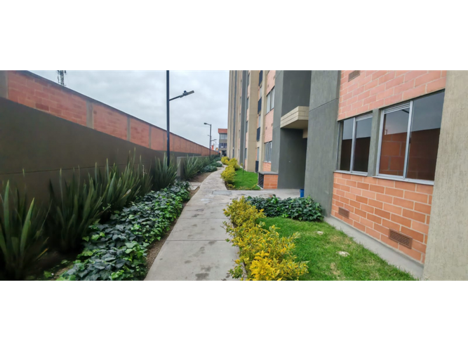 Apartamento de 3 alcobas en venta en Boston, Bogotá, 46 m² · foto 17 de 17