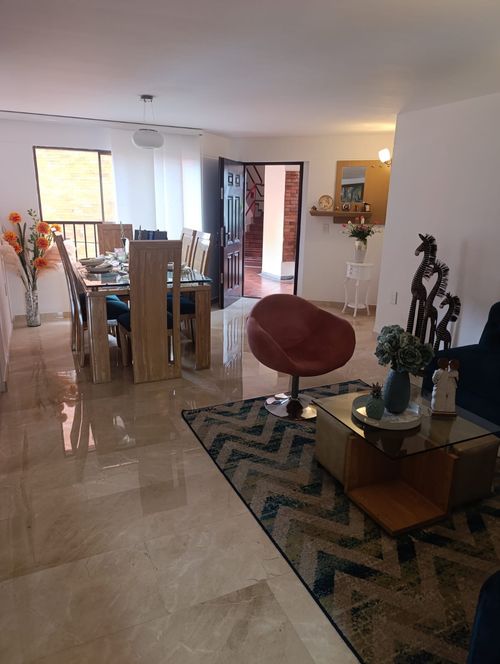 Apartamento de 4 alcobas en venta en Sotomayor, Bucaramanga, 137 m² · foto 3 de 24