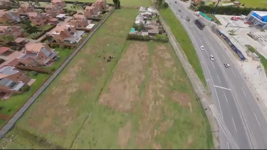 Lote en venta en Centro, Cajicá, 11 m² · foto 2 de 10