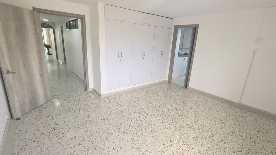 Apartamento de 3 alcobas en venta en Altos De Riomar, Barranquilla, 160 m² · foto 6 de 17
