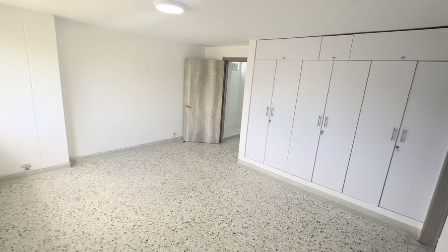 Apartamento de 3 alcobas en venta en Altos De Riomar, Barranquilla, 160 m² · foto 7 de 17