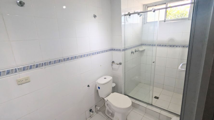 Apartamento de 3 alcobas en venta en Altos De Riomar, Barranquilla, 160 m² · foto 9 de 17