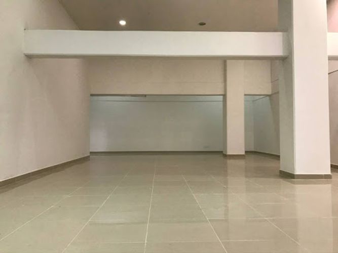 Local en venta en Perpetuo Socorro, Medellín, 293 m² · foto 3 de 17