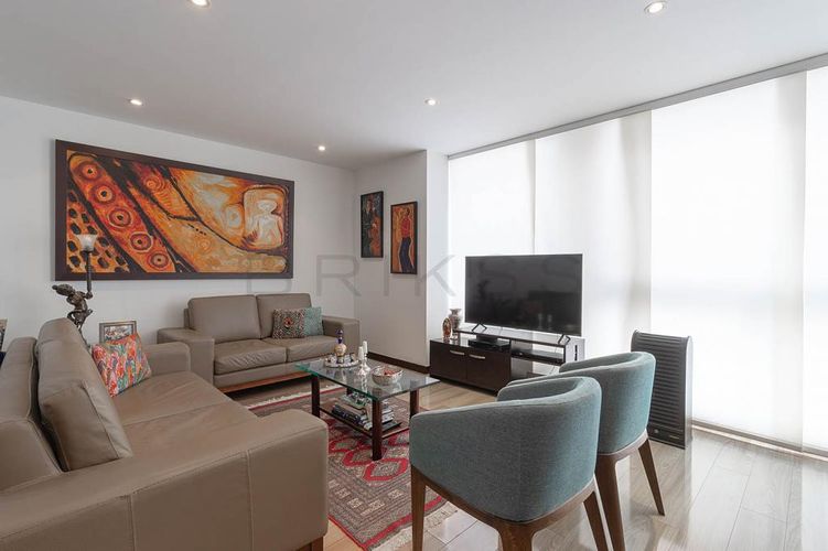 Apartamento de 2 alcobas en venta en Santa Barbara, Bogotá, 120 m² · foto 2 de 14