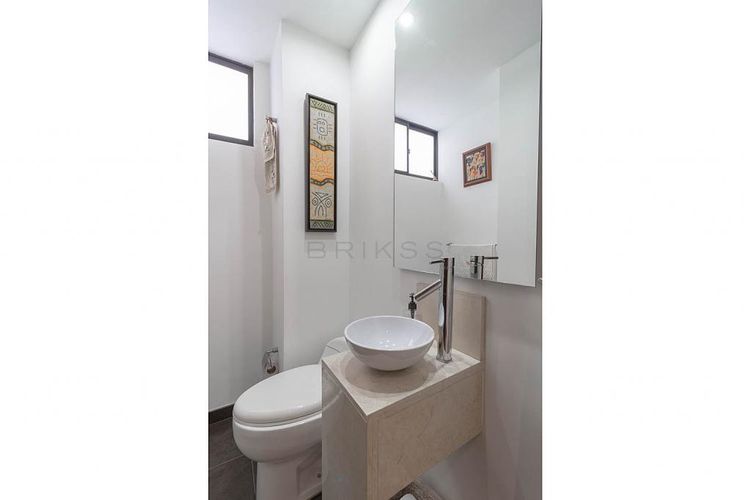 Apartamento de 2 alcobas en venta en Santa Barbara, Bogotá, 120 m² · foto 13 de 14