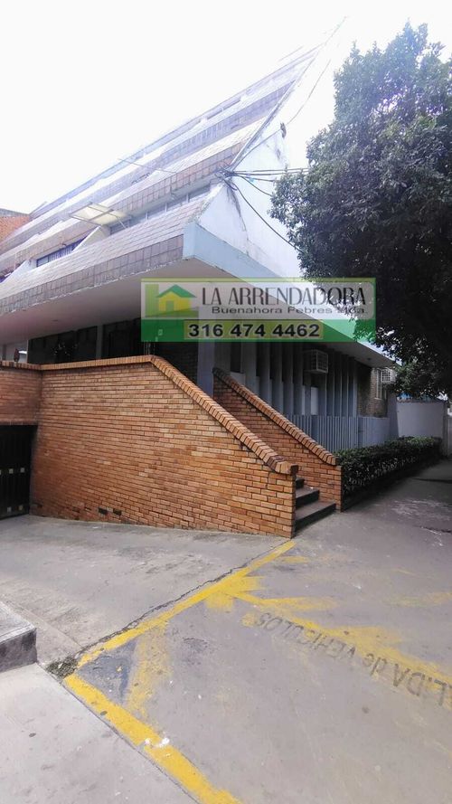 Oficina en arriendo en Quinta Velez, Cúcuta, 56 m² · foto 2 de 16