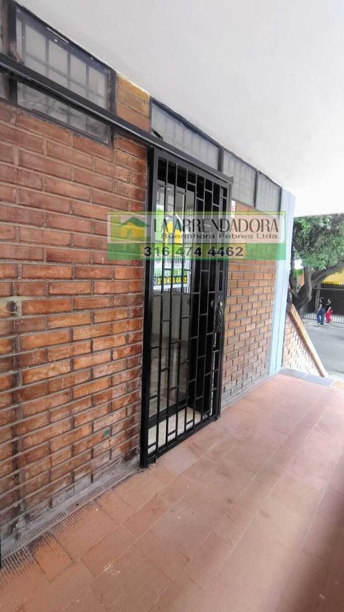 Oficina en arriendo en Quinta Velez, Cúcuta, 56 m² · foto 3 de 16