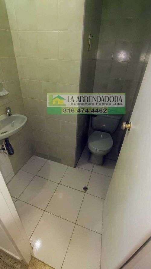 Oficina en arriendo en Quinta Velez, Cúcuta, 56 m² · foto 9 de 16