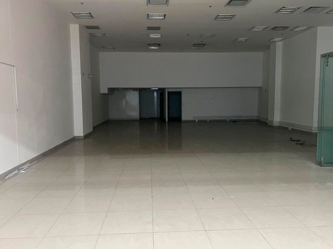 Local en venta en Escobero, Envigado, 180 m² · foto 2 de 9