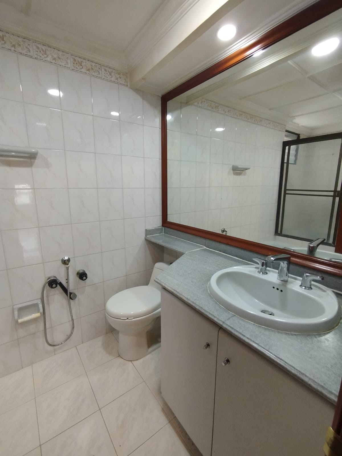 Apartamento en venta en Pinares, Pereira · foto 6 de 6