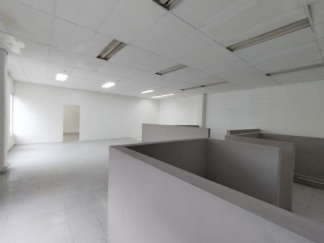 Bodega en arriendo en Primavera, Envigado, 640 m² · foto 4 de 20