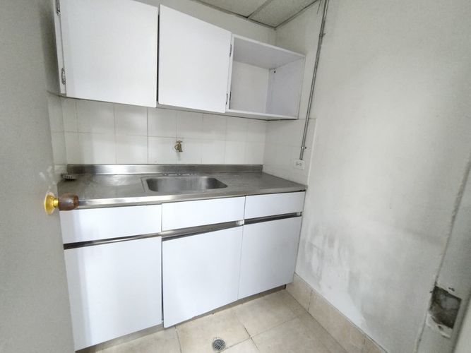 Bodega en arriendo en Primavera, Envigado, 640 m² · foto 5 de 20