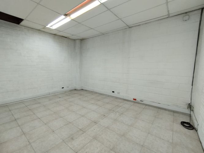 Bodega en arriendo en Primavera, Envigado, 640 m² · foto 7 de 20