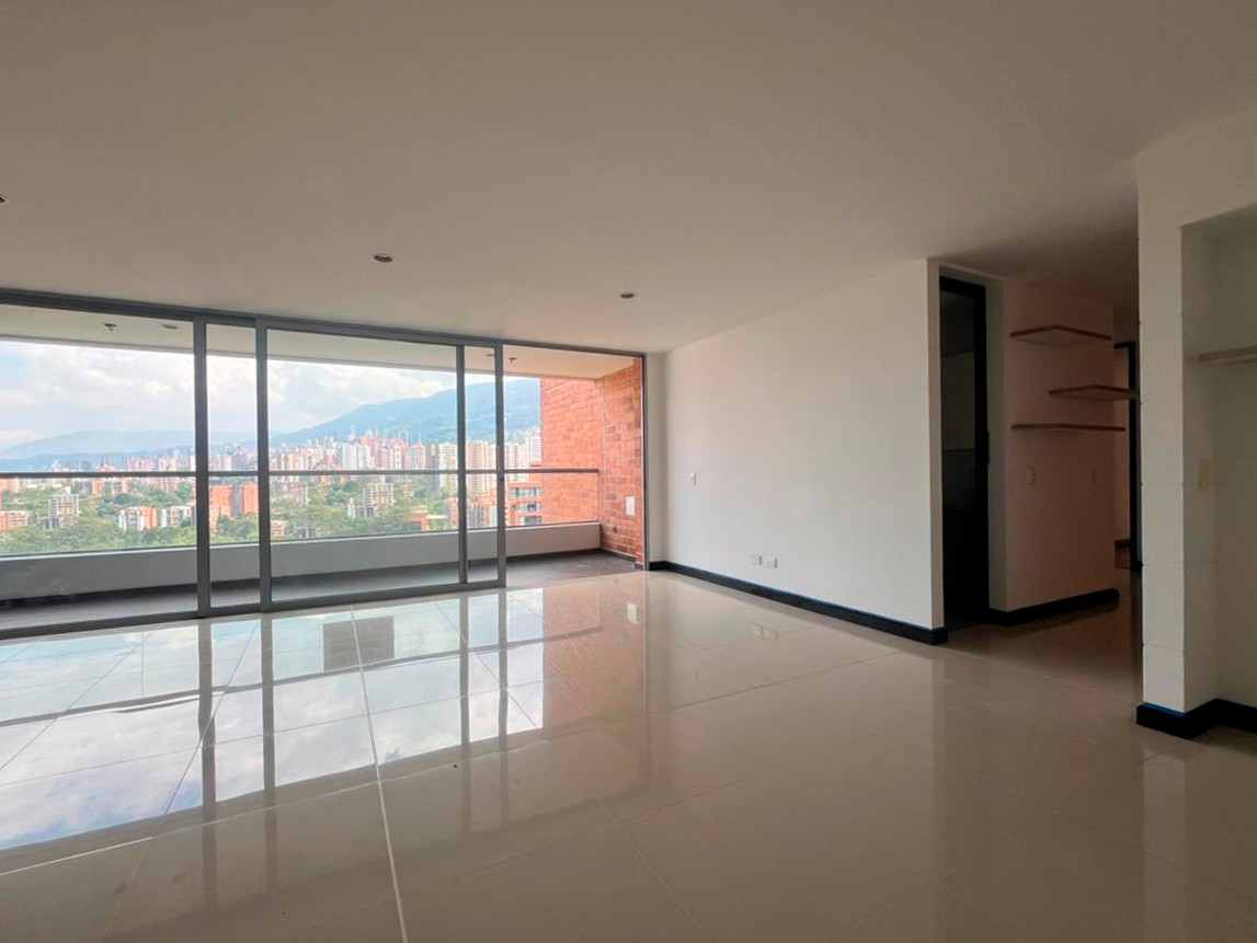 Apartamento en arriendo en La Pradera, Envigado · foto 4 de 19