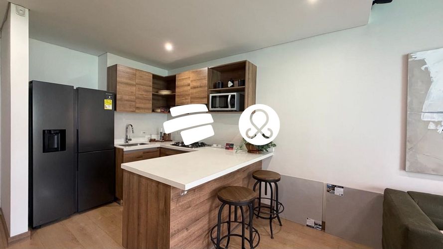 Apartamento de 2 alcobas en venta en El Poblado, Medellín, 73 m² · foto 3 de 14