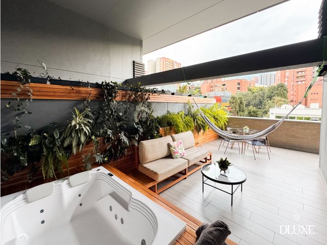 Apartamento de 1 alcoba en venta en La Aguacatala, Medellín, 97 m² · foto 14 de 17