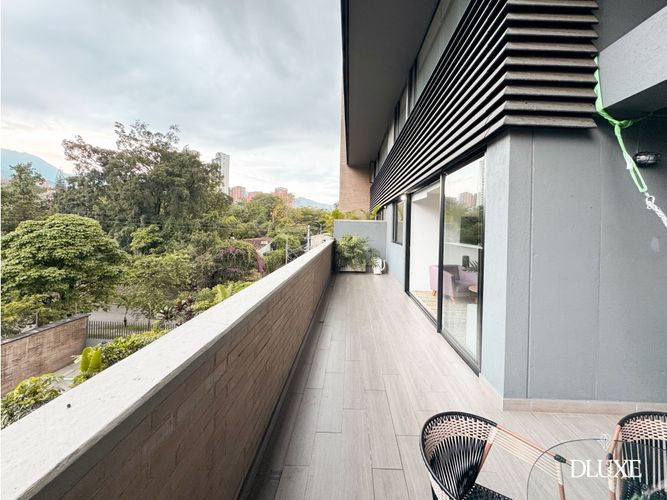 Apartamento de 1 alcoba en venta en La Aguacatala, Medellín, 97 m² · foto 15 de 17