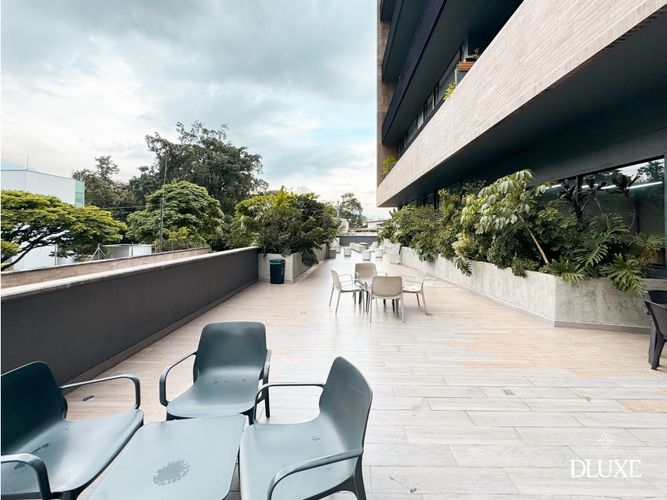 Apartamento de 1 alcoba en venta en La Aguacatala, Medellín, 97 m² · foto 17 de 17