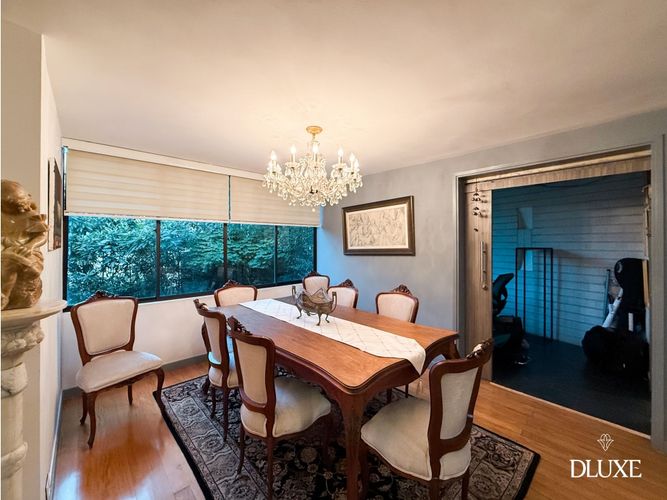 Casa de 3 alcobas en venta en La Tomatera, Medellín, 300 m² · foto 3 de 24