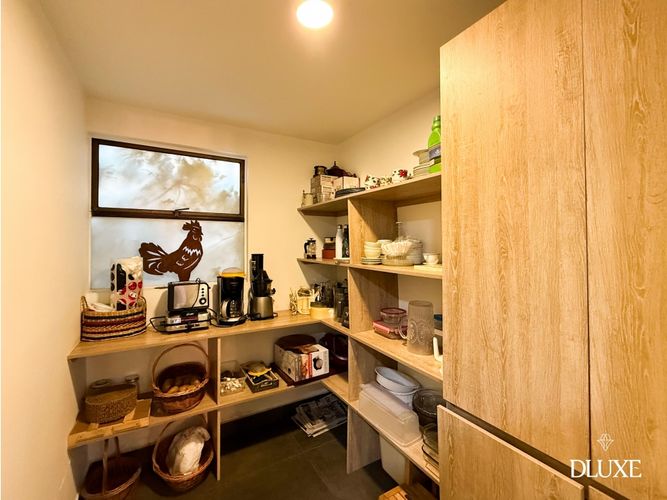 Casa de 3 alcobas en venta en La Tomatera, Medellín, 300 m² · foto 7 de 24
