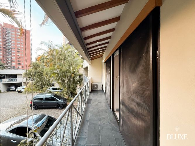Casa de 3 alcobas en venta en La Tomatera, Medellín, 300 m² · foto 14 de 24