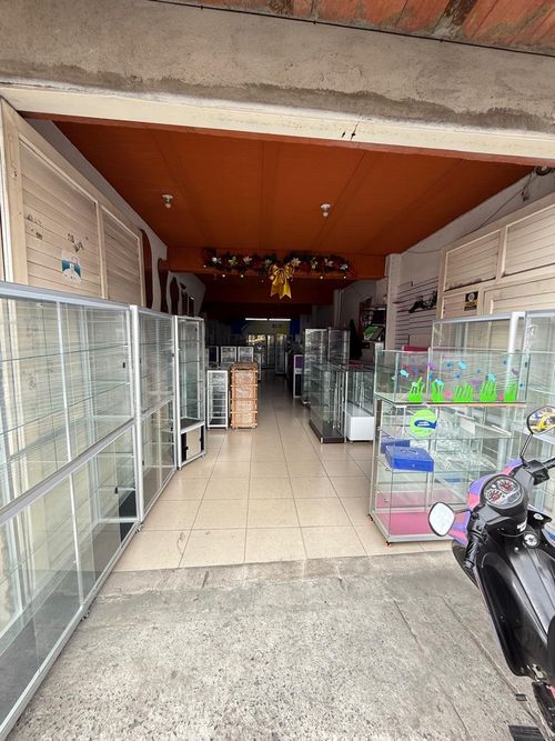 Edificio en venta en San Nicolas, Cali, 500 m² · foto 3 de 23