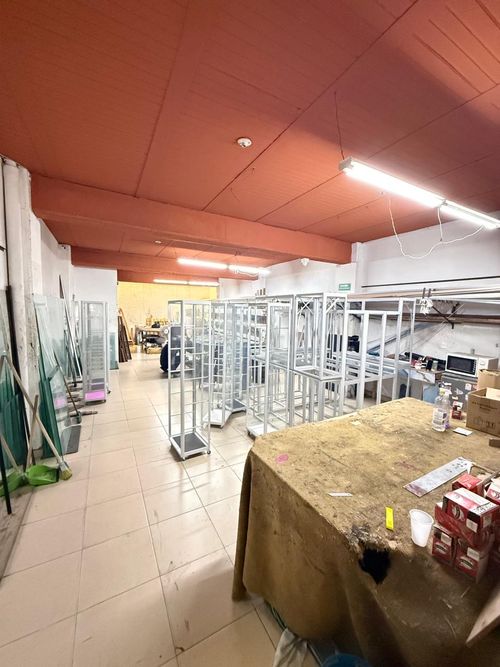 Edificio en venta en San Nicolas, Cali, 500 m² · foto 4 de 23