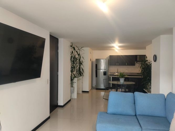 Apartamento de 3 alcobas en arriendo en El Poblado, Medellín, 84 m² · foto 4 de 18