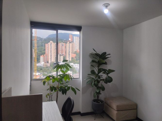 Apartamento de 3 alcobas en arriendo en El Poblado, Medellín, 84 m² · foto 13 de 18