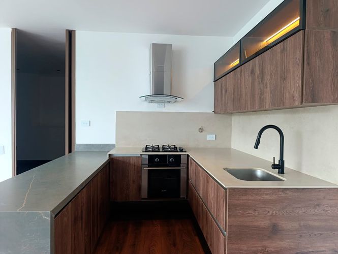 Apartamento de 1 alcoba en arriendo en El Poblado, Medellín, 85 m² · foto 6 de 15