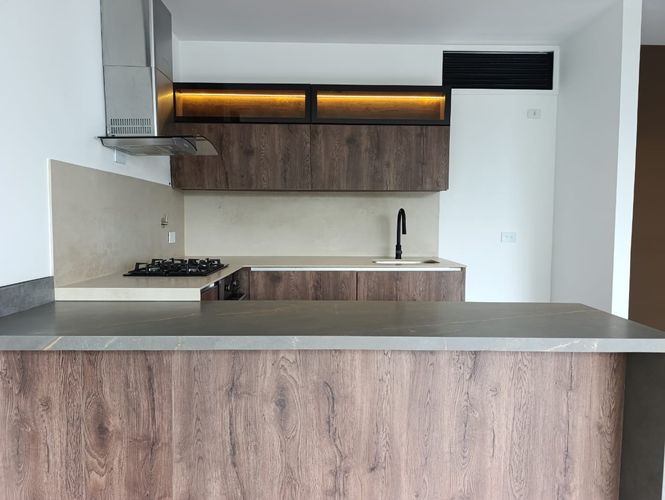Apartamento de 1 alcoba en arriendo en El Poblado, Medellín, 85 m² · foto 5 de 15