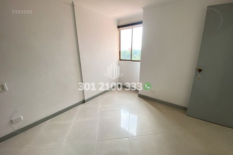 Apartamento de 3 alcobas en venta en Lorena, Medellín, 112 m² · foto 22 de 24