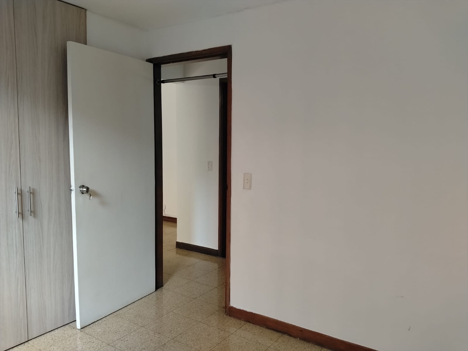 Apartamento en arriendo en El Poblado, Medellín · foto 8 de 16