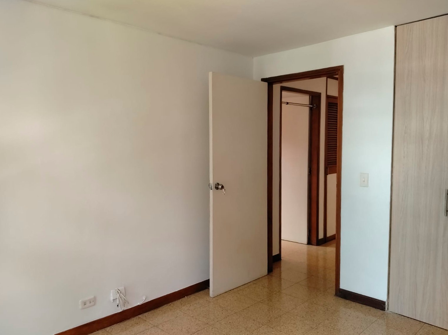 Apartamento en arriendo en El Poblado, Medellín · foto 11 de 16
