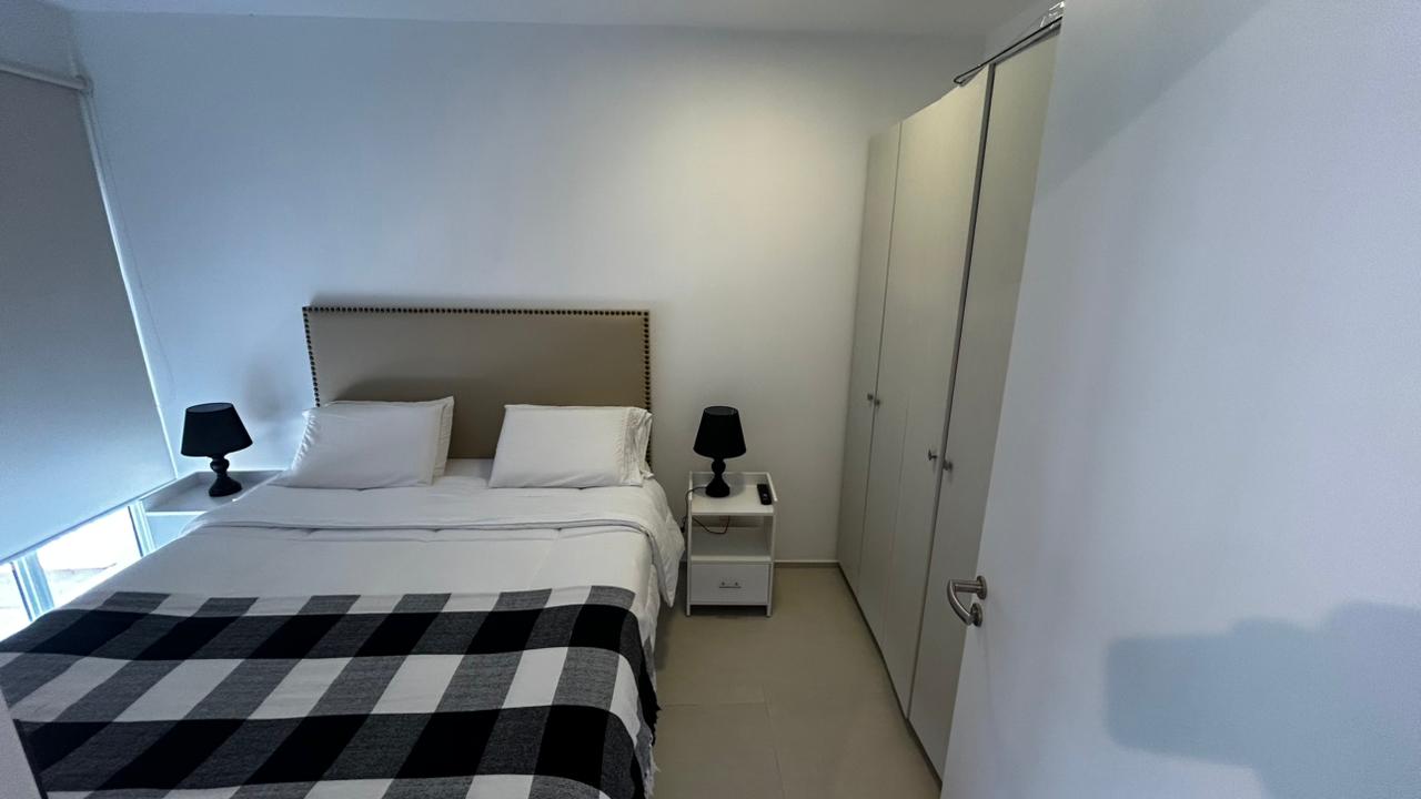 Alquilo DPTO de 1 dormitorio amoblado. EN EDIFICIO OGA CIUDAD JARDIN | LUQUE — foto 2
