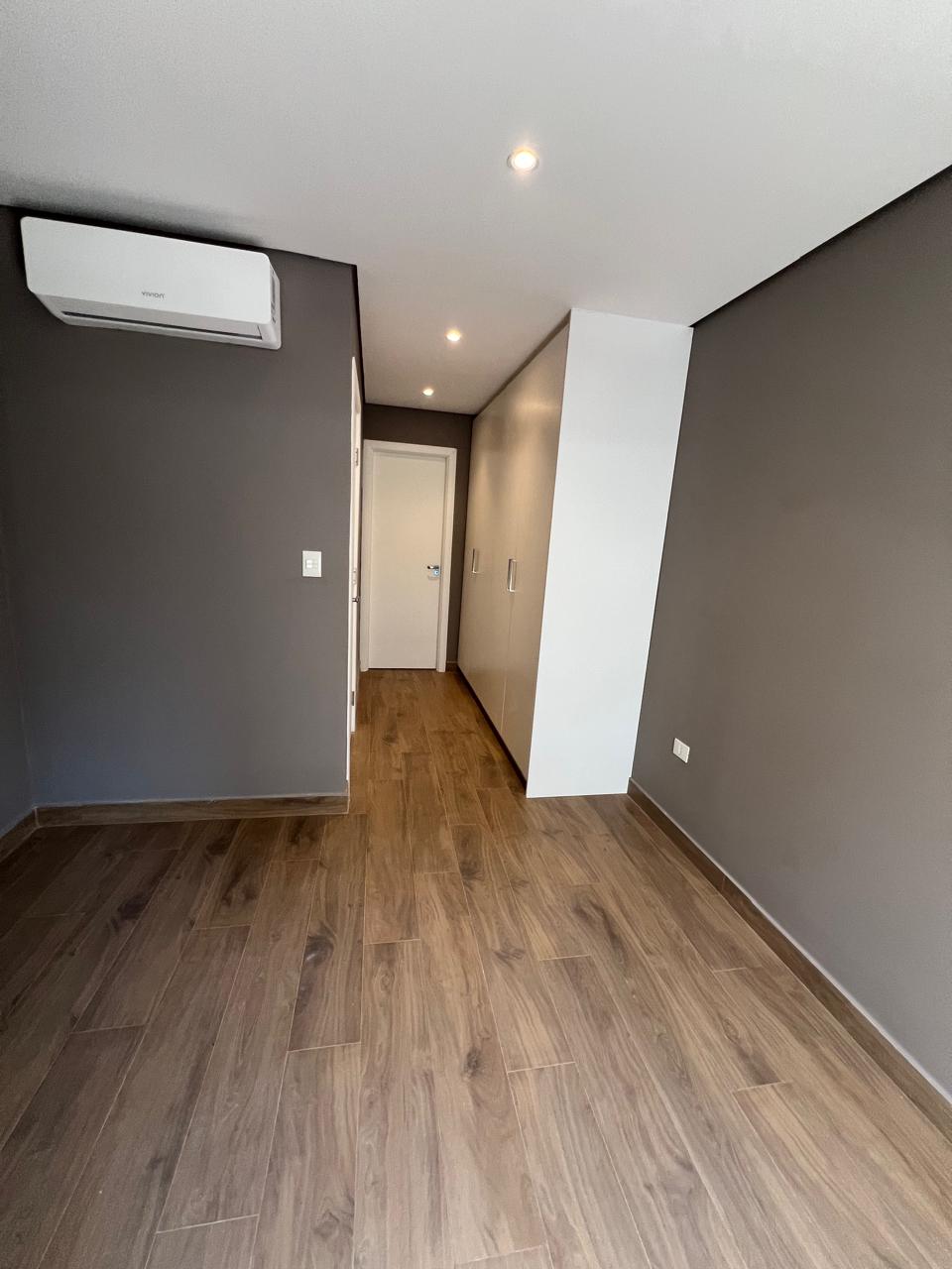 EN ALQUILER - Departamento a estrenar de 2 dormitorios en barrio Villa Morra — foto 3