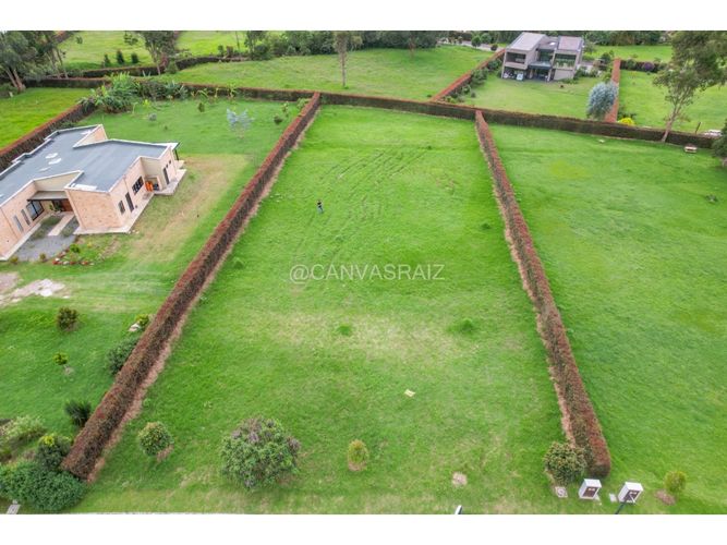 Lote en venta en Guamito, La Ceja, 2230 m² · foto 4 de 7