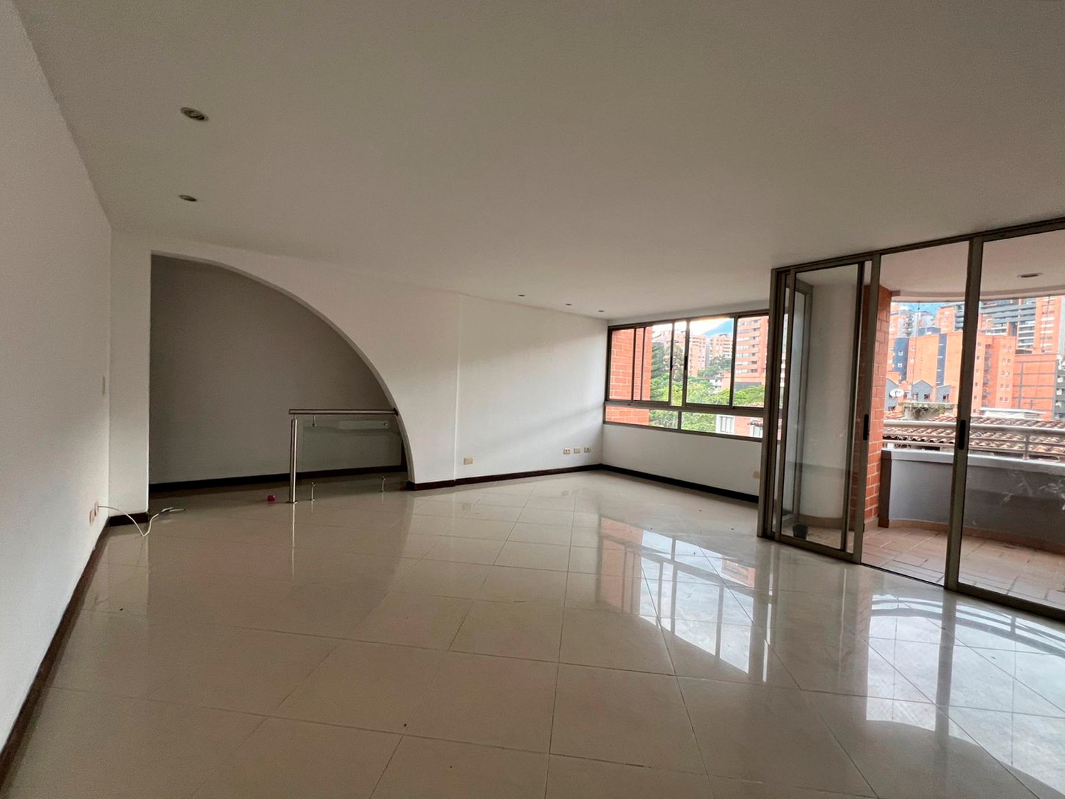 Apartamento en venta en Mesa, Envigado · foto 3 de 16