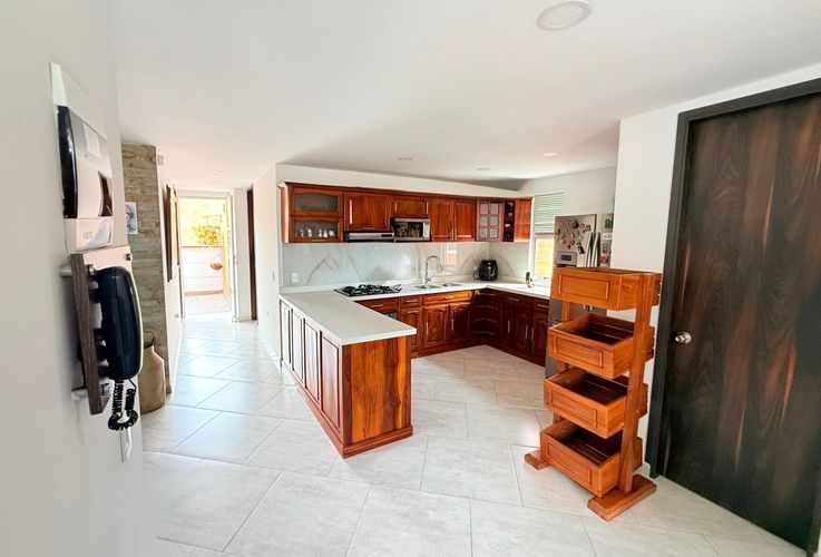 Apartamento de 5 alcobas en venta en Belén, Medellín, 162 m² · foto 5 de 17
