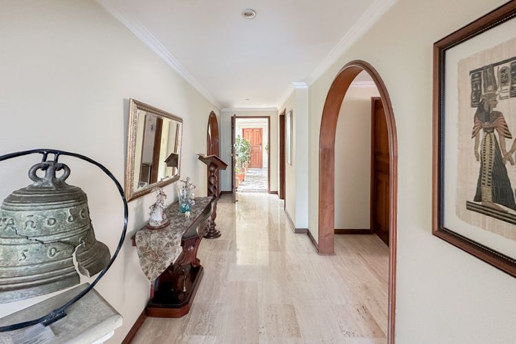 Apartamento en venta en Chicó Navarra, Bogotá · foto 6 de 24