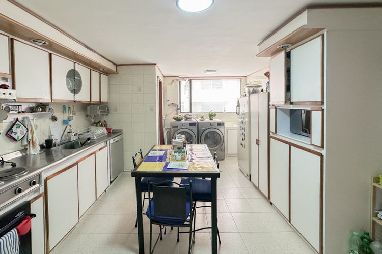 Apartamento en venta en Chicó Navarra, Bogotá · foto 9 de 24