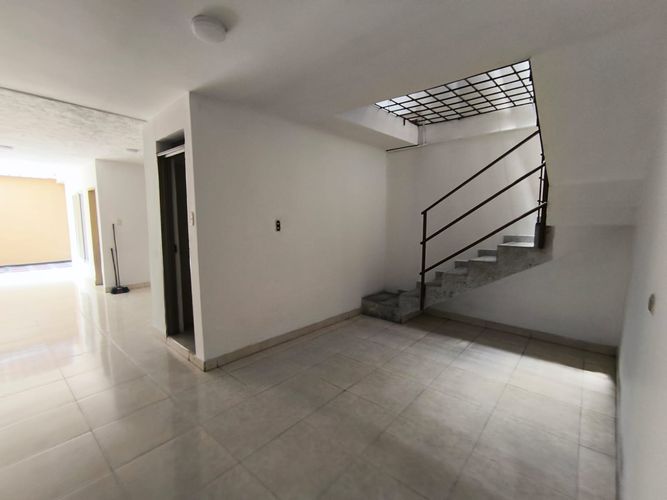 Casa en venta en Rivera Escobar, Palmira, 300 m² · foto 3 de 24