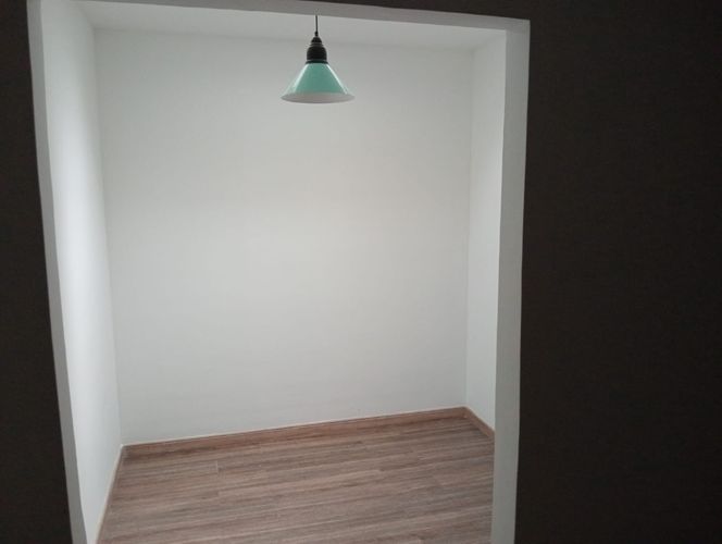 Oficina en arriendo en Laureles, Medellín, 33 m² · foto 6 de 8