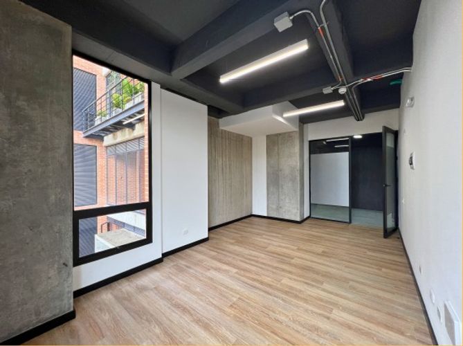Oficina en arriendo en Cerritos, Pereira, 25 m² · foto 3 de 7