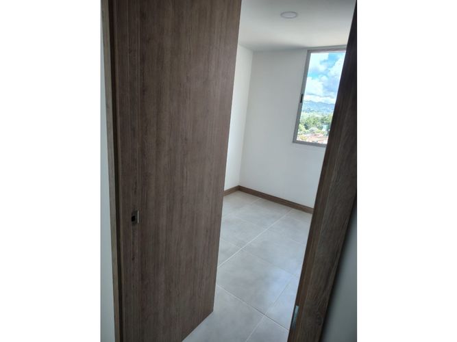 Apartamento de 3 alcobas en venta en Enciso, La Ceja, 68 m² · foto 12 de 18