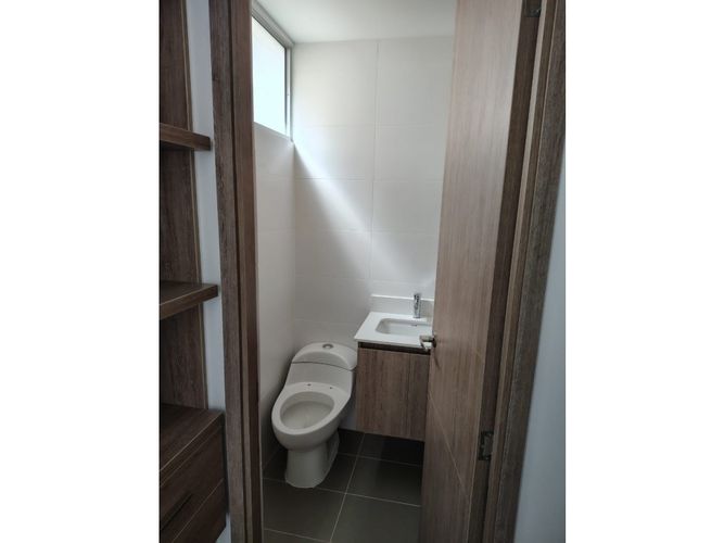 Apartamento de 3 alcobas en venta en Enciso, La Ceja, 68 m² · foto 14 de 18