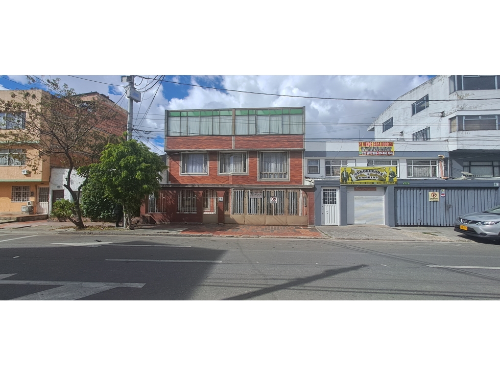 Casa en venta en Prado Veraniego, Bogotá · foto 2 de 24