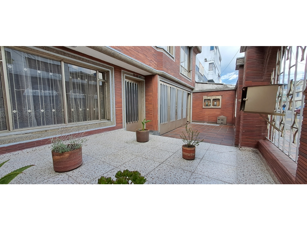 Casa en venta en Prado Veraniego, Bogotá · foto 4 de 24