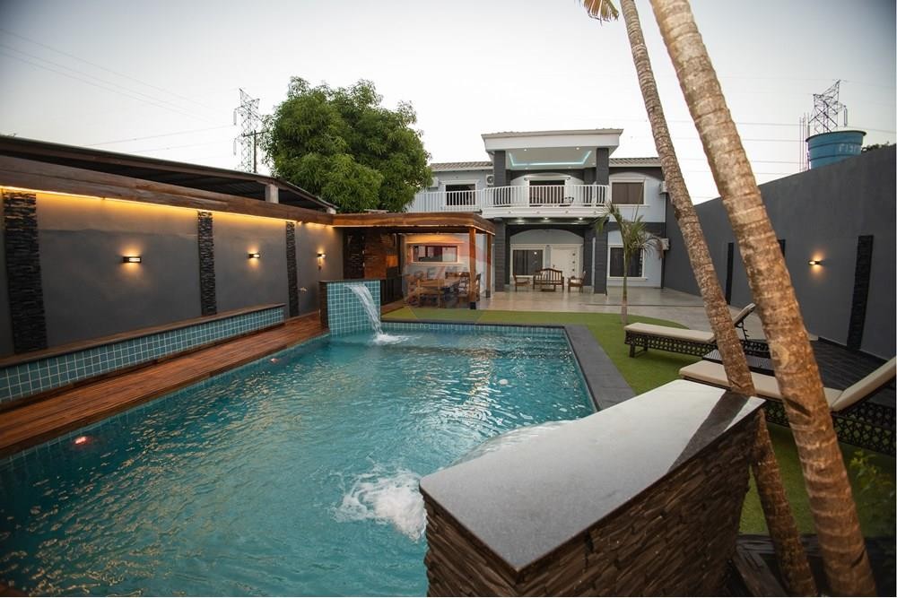 Exclusiva Residencia de Lujo en Venta en Ciudad Del Este. — foto 2