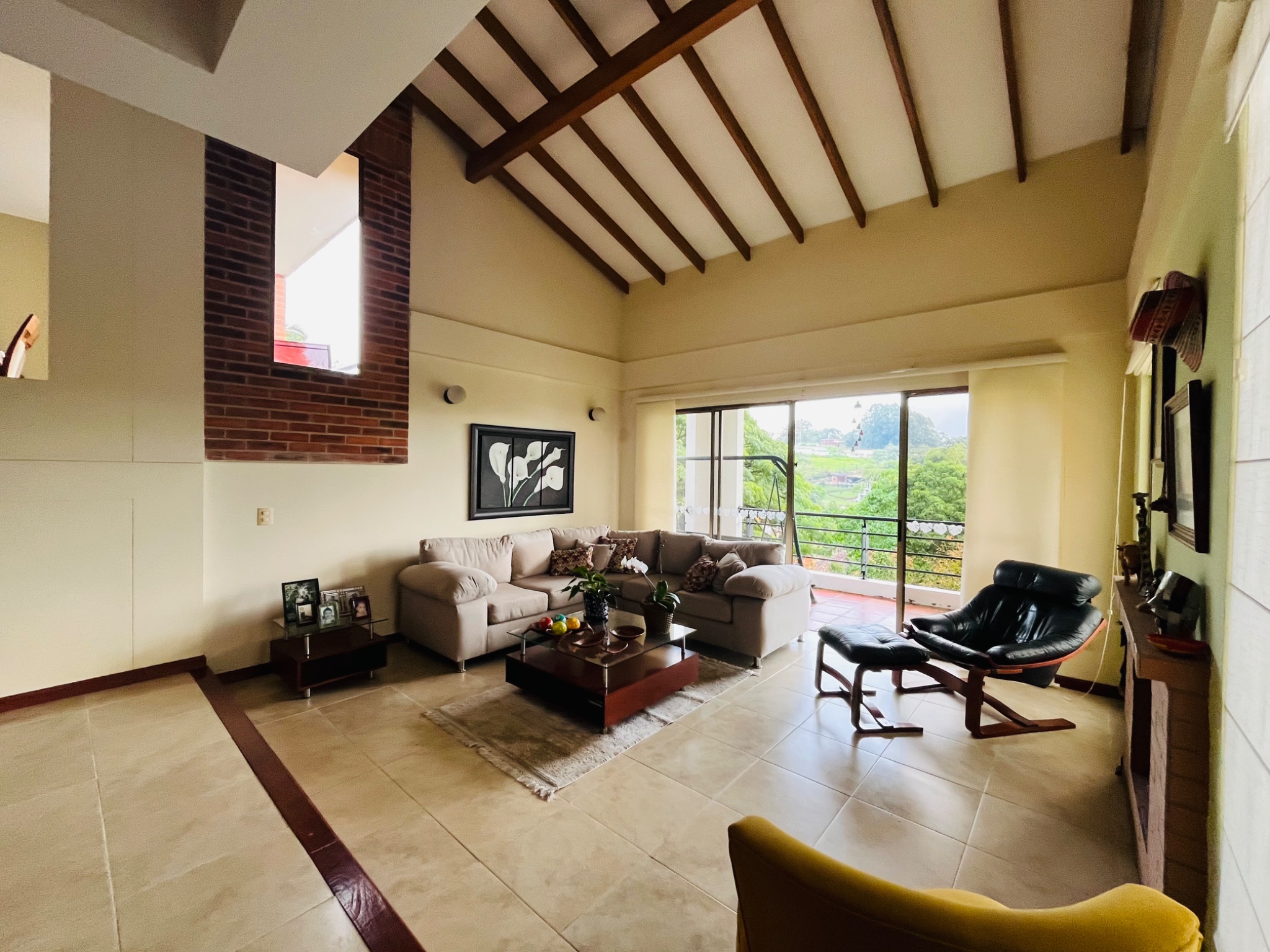 Casa en venta en Tribunas Corcega, Pereira · foto 11 de 24